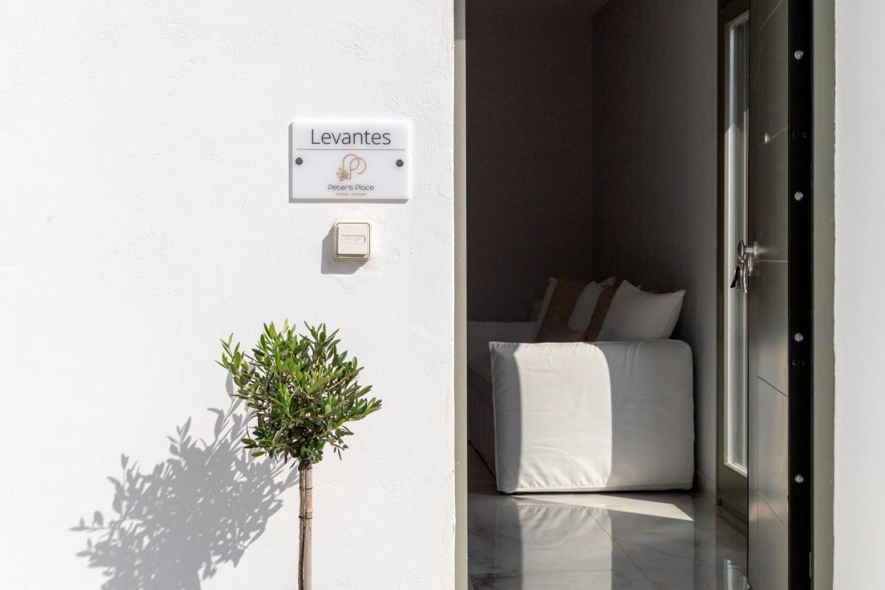 Peters Place - Paros Resort Parasporos Exteriér fotografie